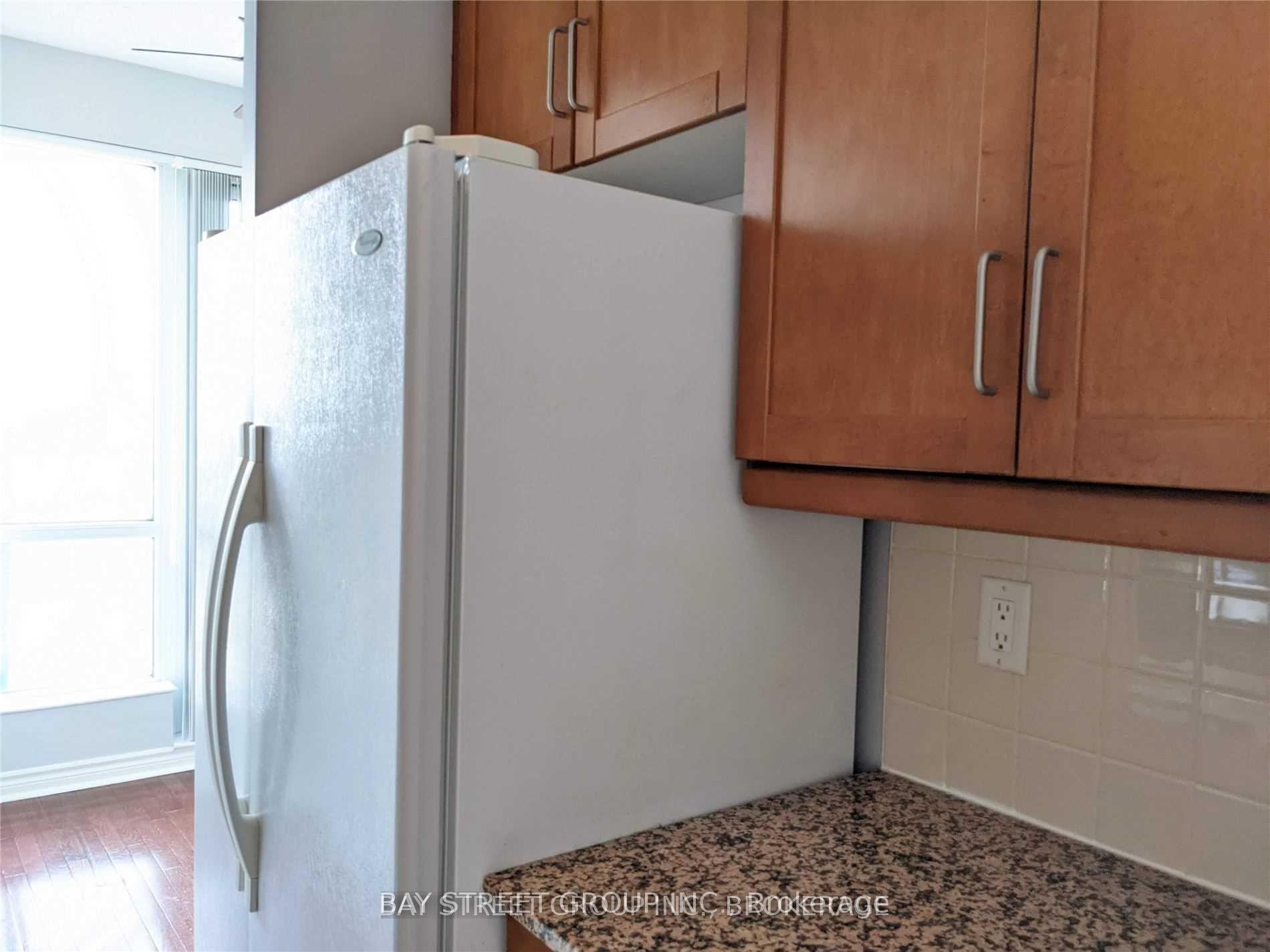 Photo 15 of Unit 2211, 60 Byng Avenue, North York, Willowdale East — HOMEH