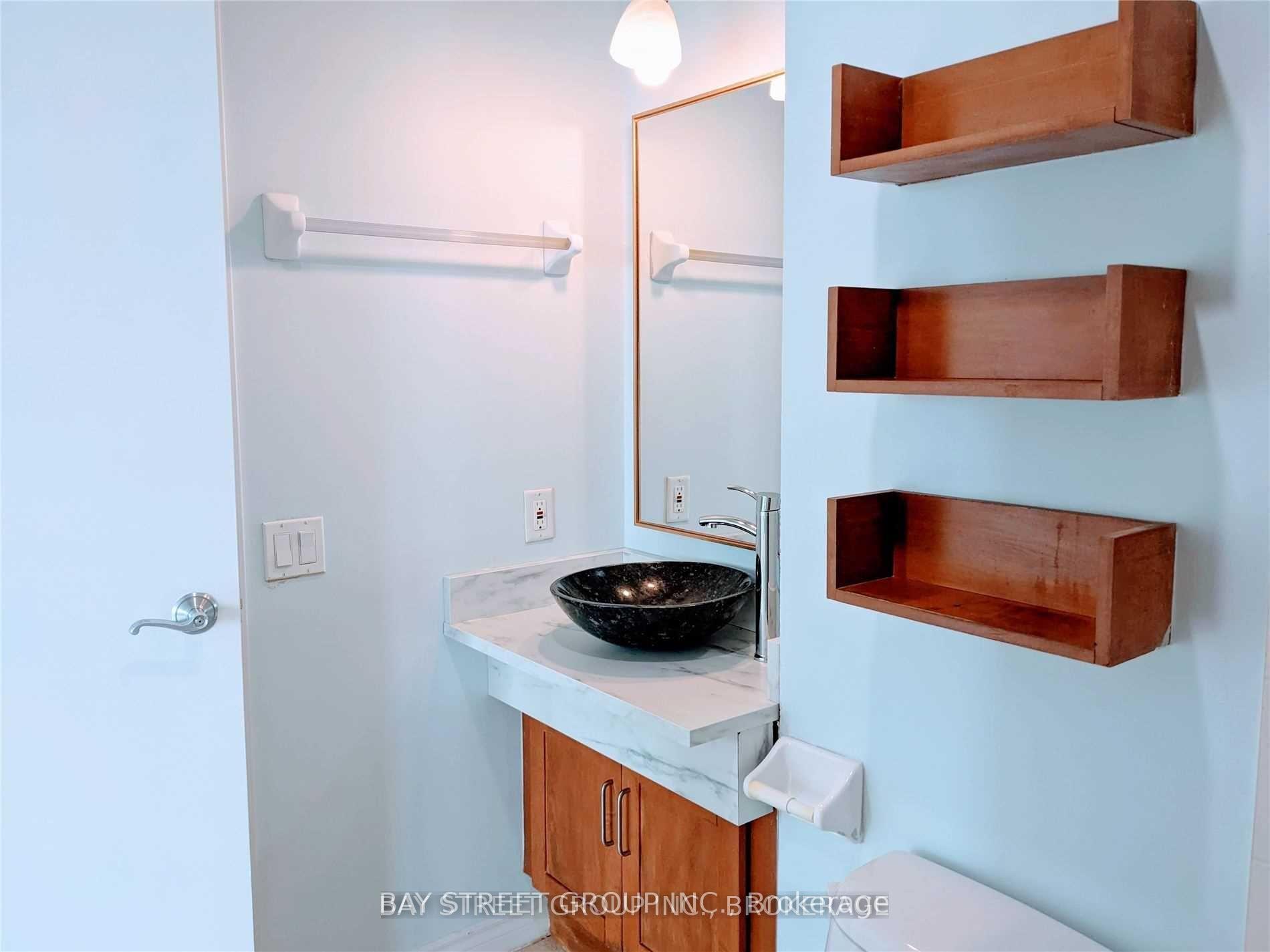 Photo 17 of Unit 2211, 60 Byng Avenue, North York, Willowdale East — HOMEH