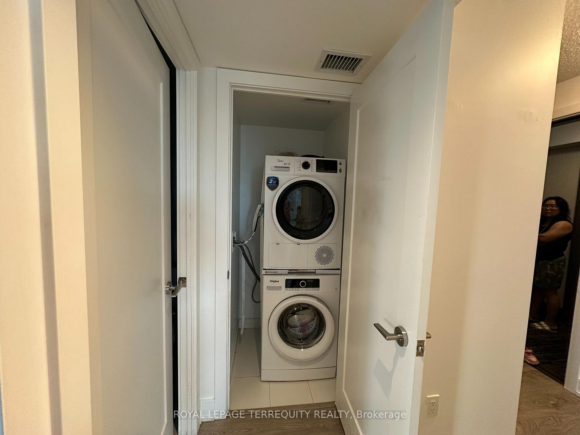 Photo 7 of Unit 2609, 7 Mabelle Avenue, Etobicoke, Islington-City Centre West — HOMEH
