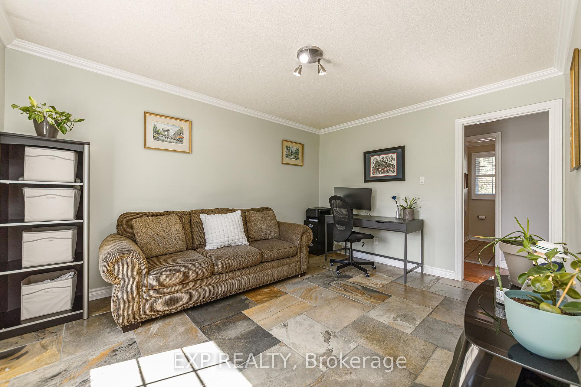 Photo 7 of 1221 Fairway Drive, Ottawa, Manotick South to Roger Stevens — HOMEH