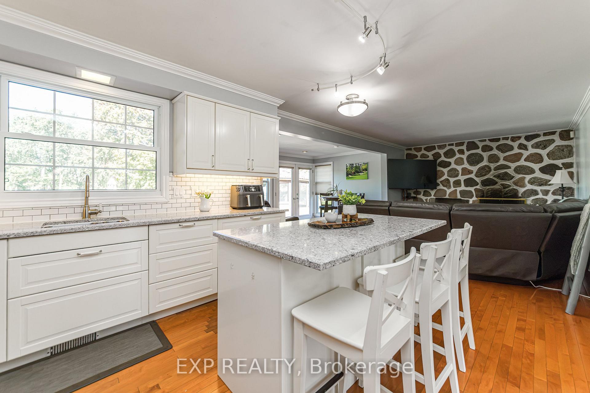 Photo 9 of 1221 Fairway Drive, Ottawa, Manotick South to Roger Stevens — HOMEH