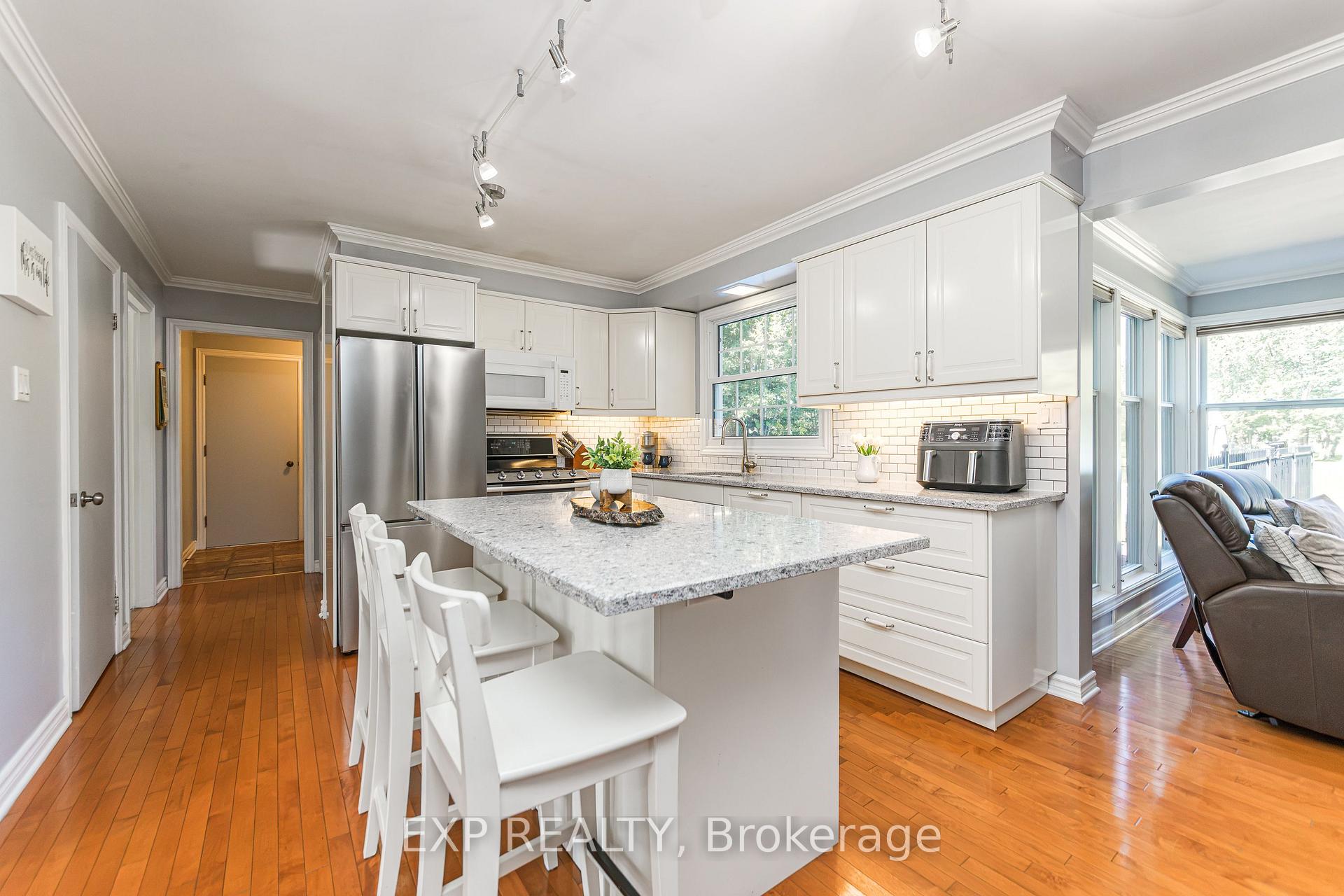 Photo 14 of 1221 Fairway Drive, Ottawa, Manotick South to Roger Stevens — HOMEH