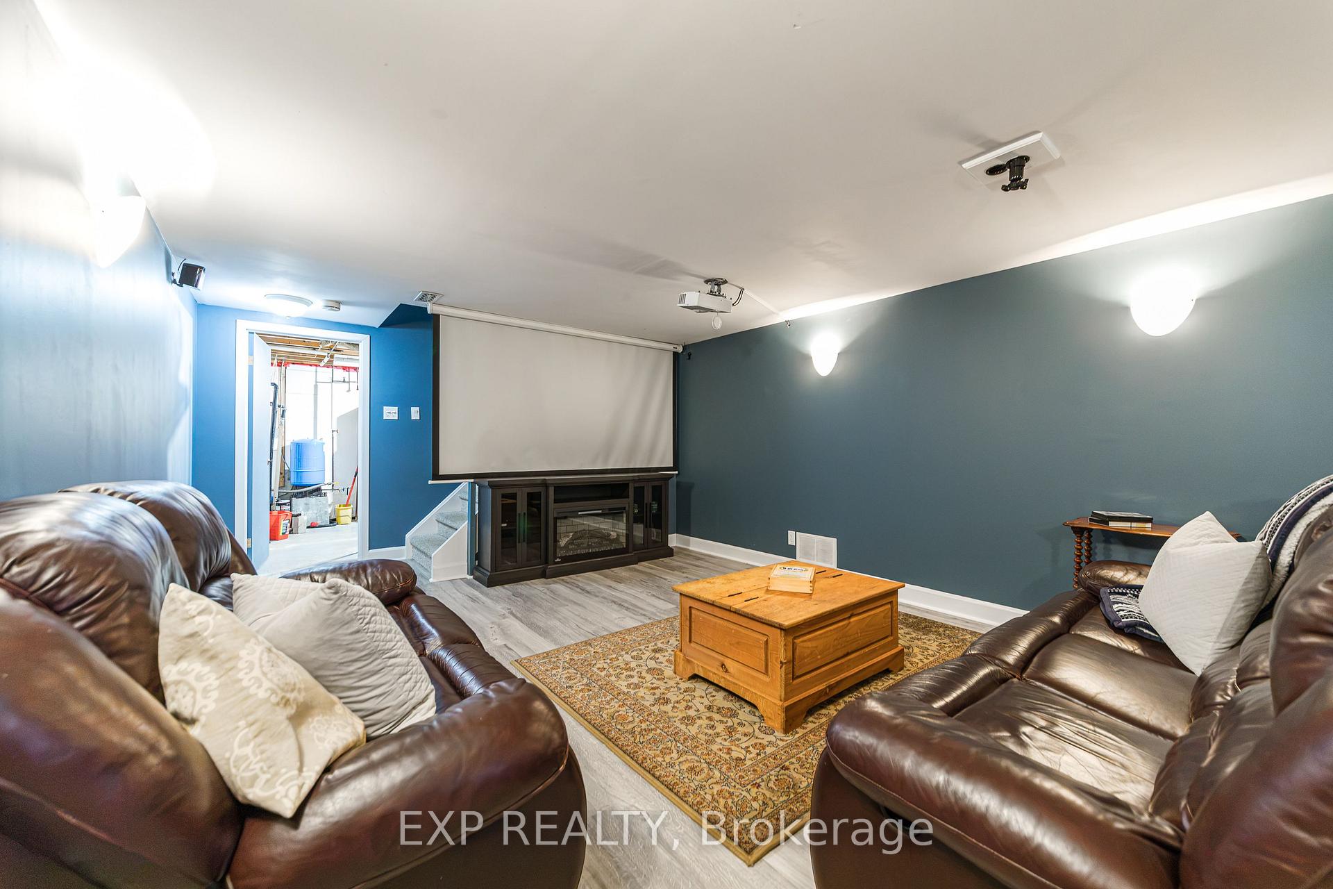 Photo 33 of 1221 Fairway Drive, Ottawa, Manotick South to Roger Stevens — HOMEH