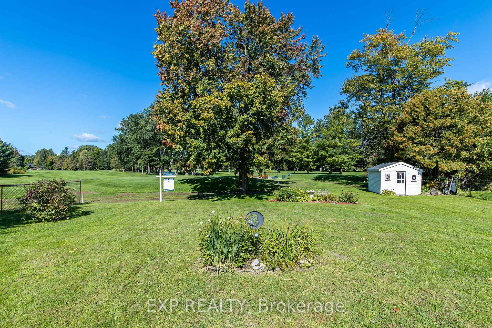 Photo 40 of 1221 Fairway Drive, Ottawa, Manotick South to Roger Stevens — HOMEH