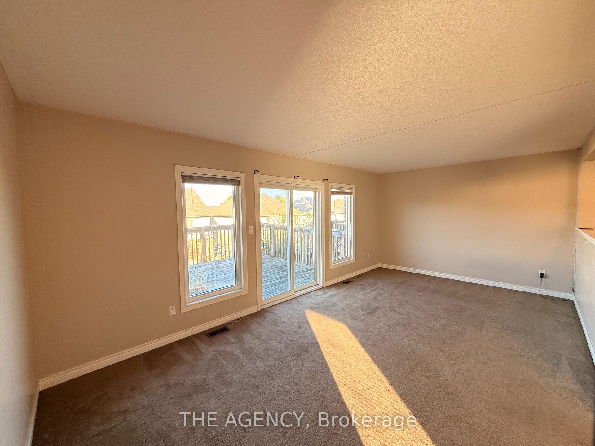 Photo 15 of 31 Dougall Street, Guelph, Grange Road — HOMEH