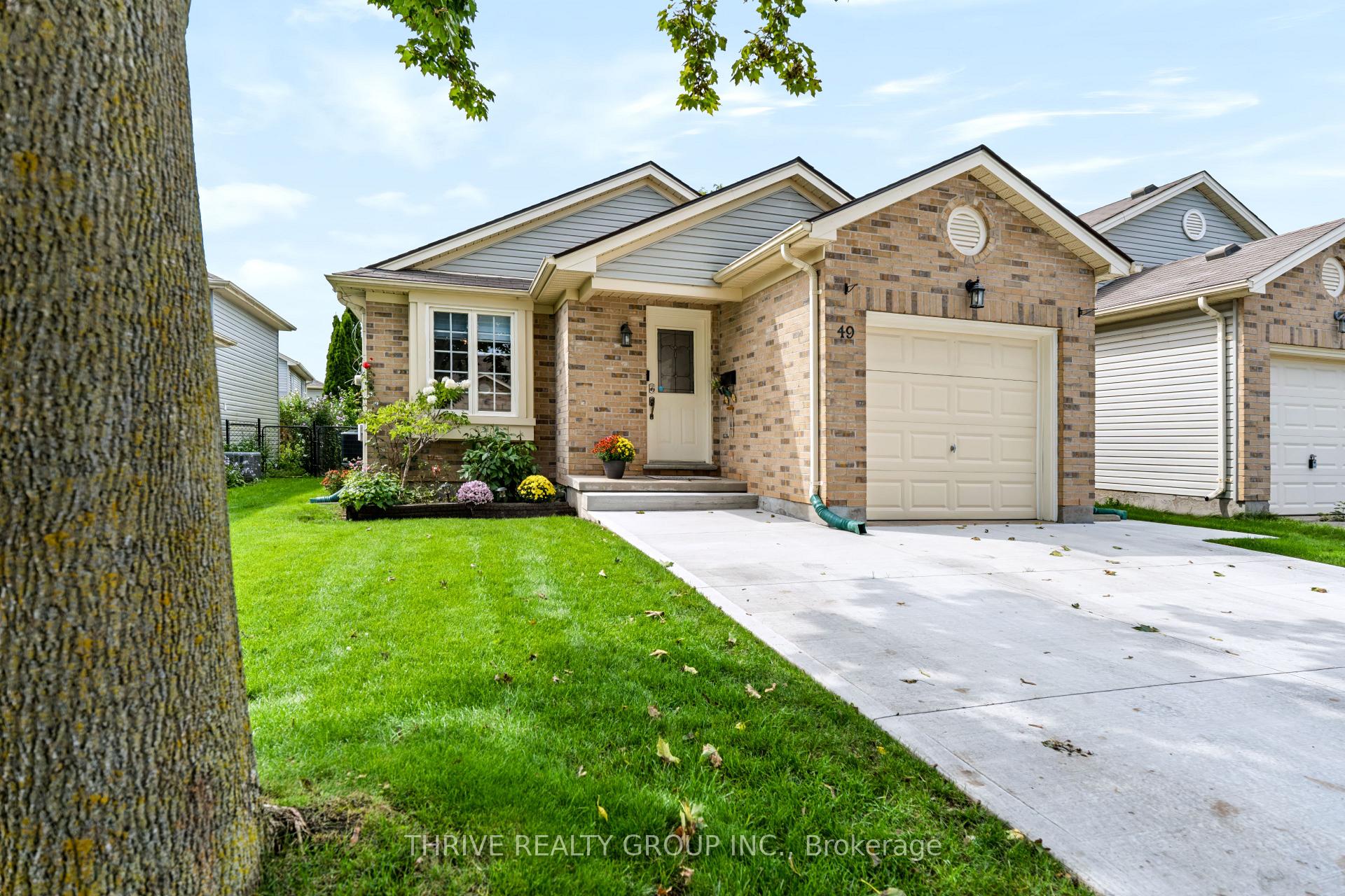 Photo 1 of Unit 49, 325 Lighthouse Road, London, South U — HOMEH
