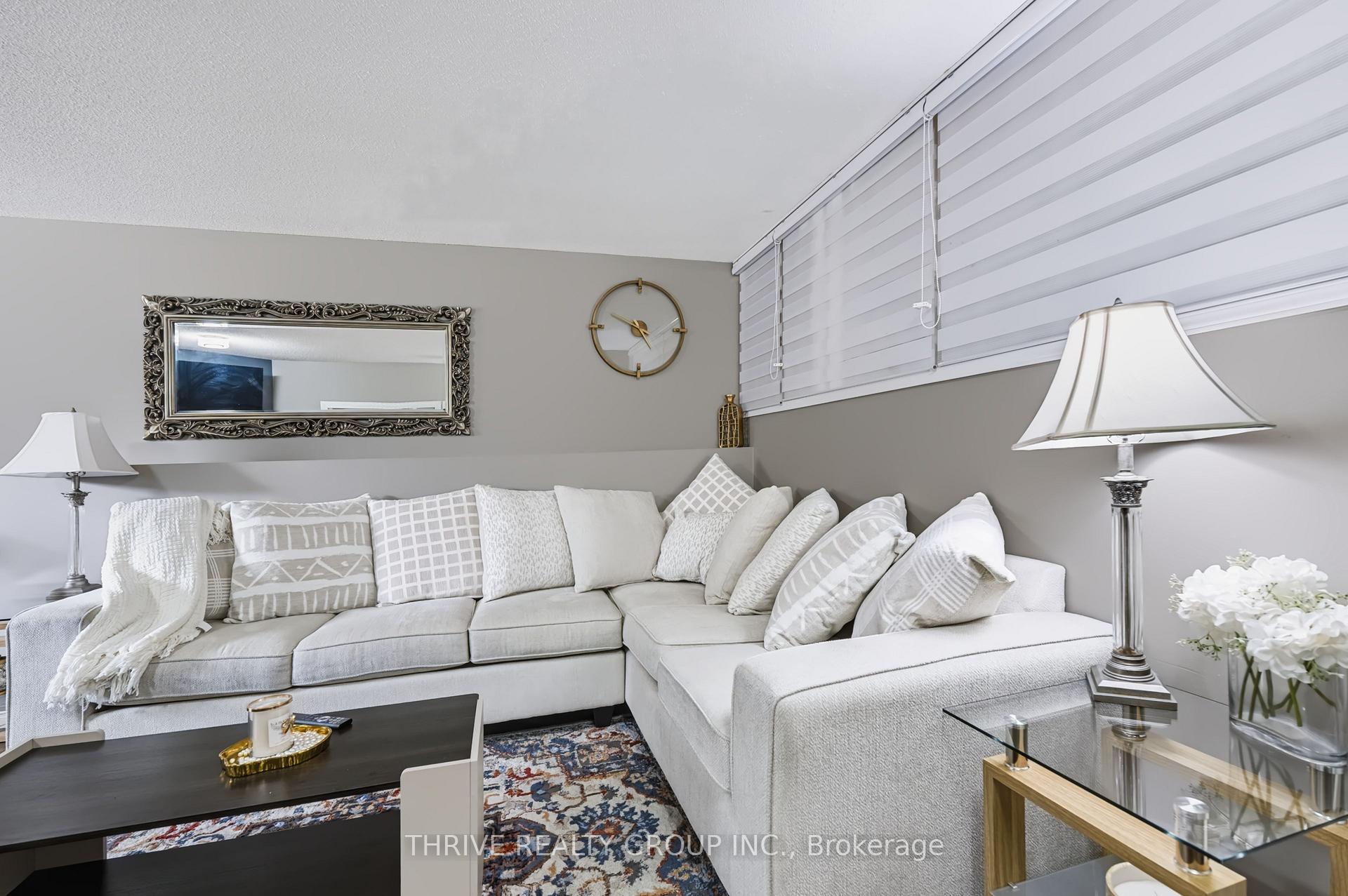 Photo 17 of Unit 49, 325 Lighthouse Road, London, South U — HOMEH
