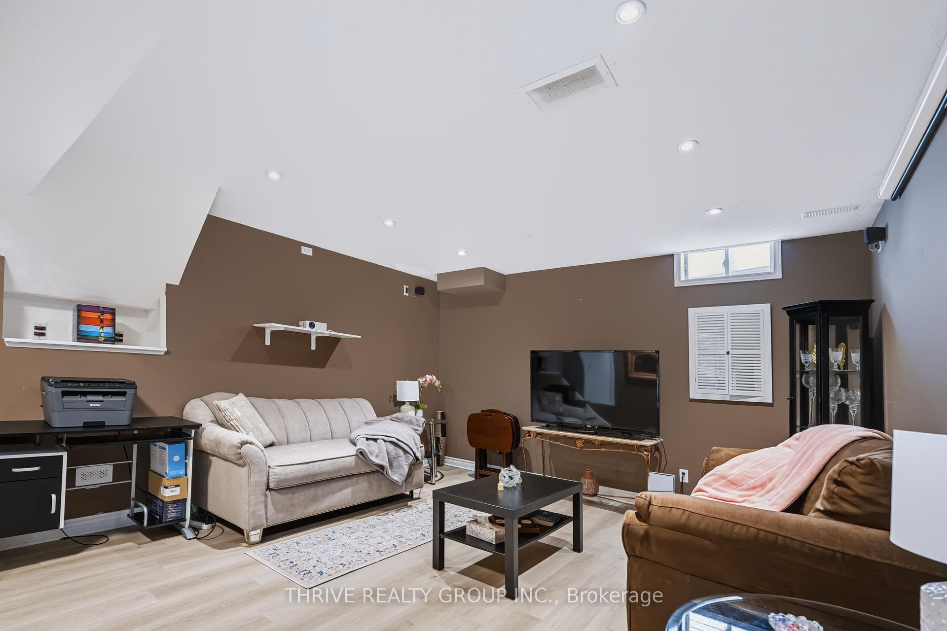Photo 40 of Unit 49, 325 Lighthouse Road, London, South U — HOMEH