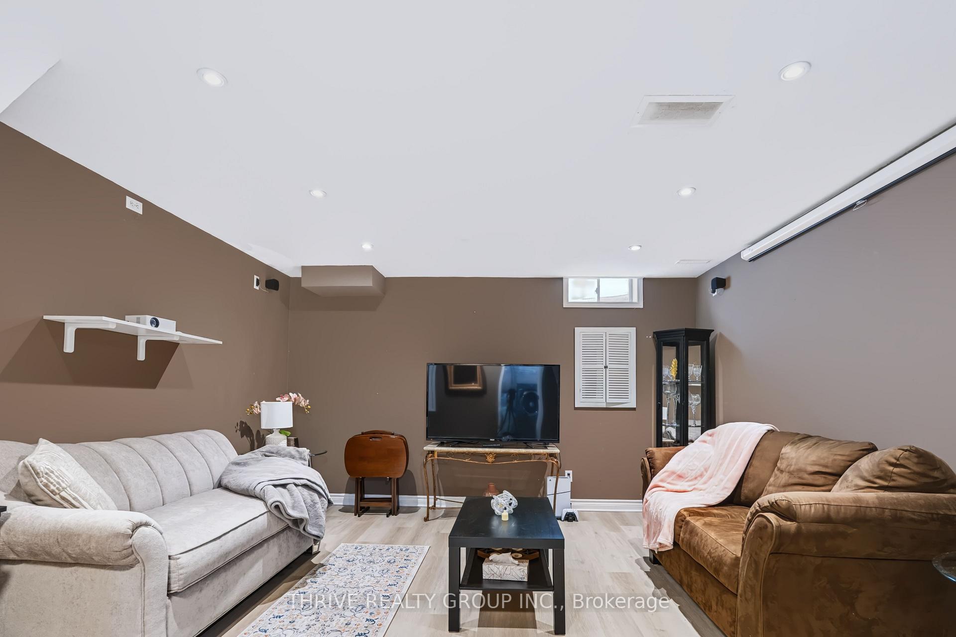 Photo 41 of Unit 49, 325 Lighthouse Road, London, South U — HOMEH