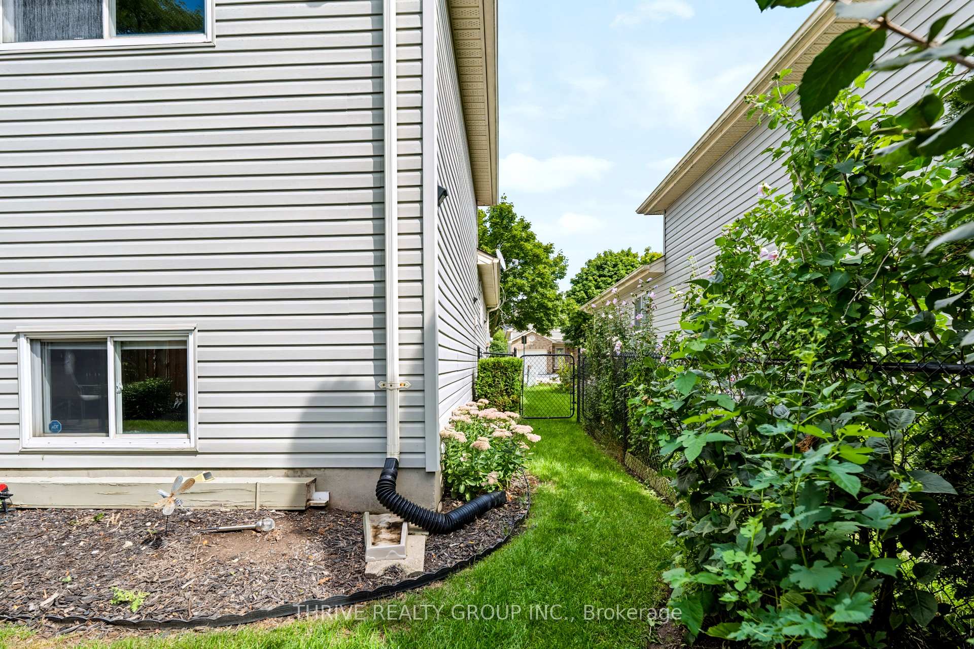 Photo 45 of Unit 49, 325 Lighthouse Road, London, South U — HOMEH