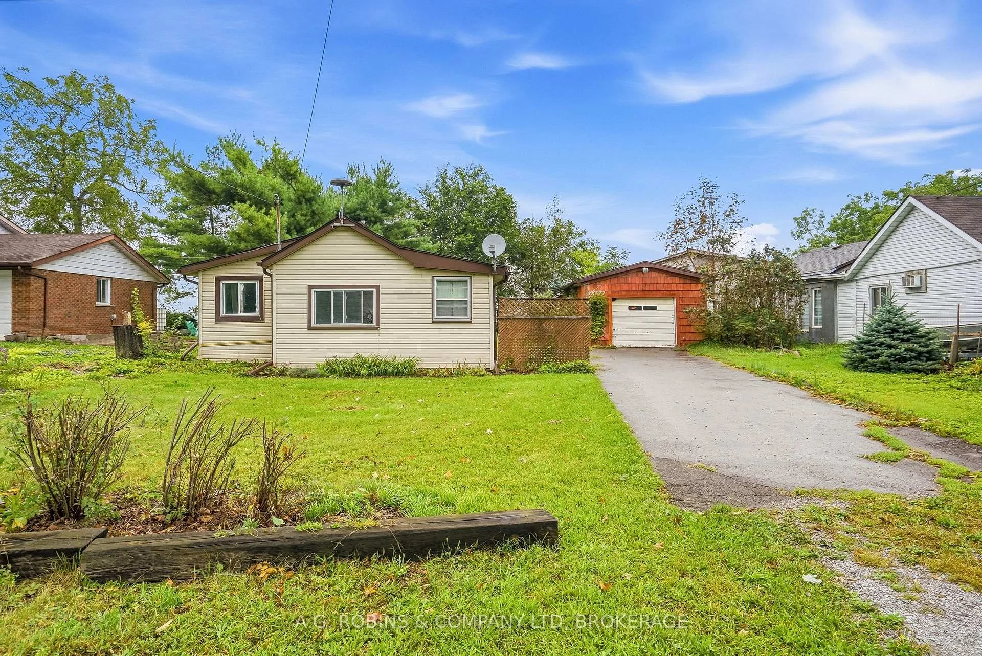 Photo 16 of 12040 Lakeshore Road, Wainfleet, Lakeshore — HOMEH