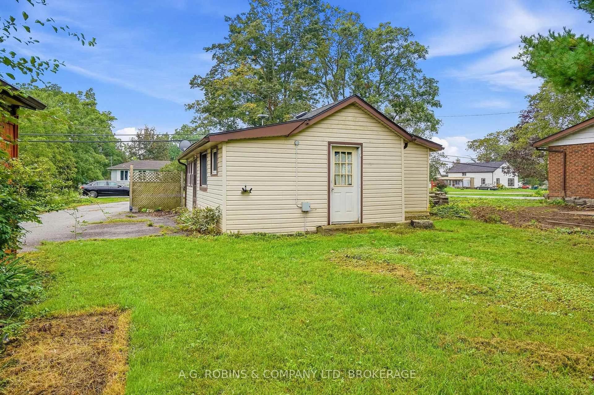 Photo 23 of 12040 Lakeshore Road, Wainfleet, Lakeshore — HOMEH