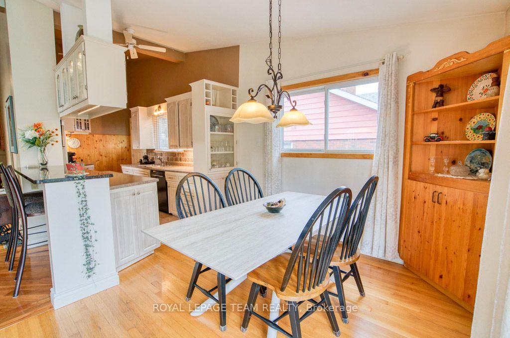 Photo 14 of 220 Ancaster Avenue, Ottawa, Woodroffe — HOMEH