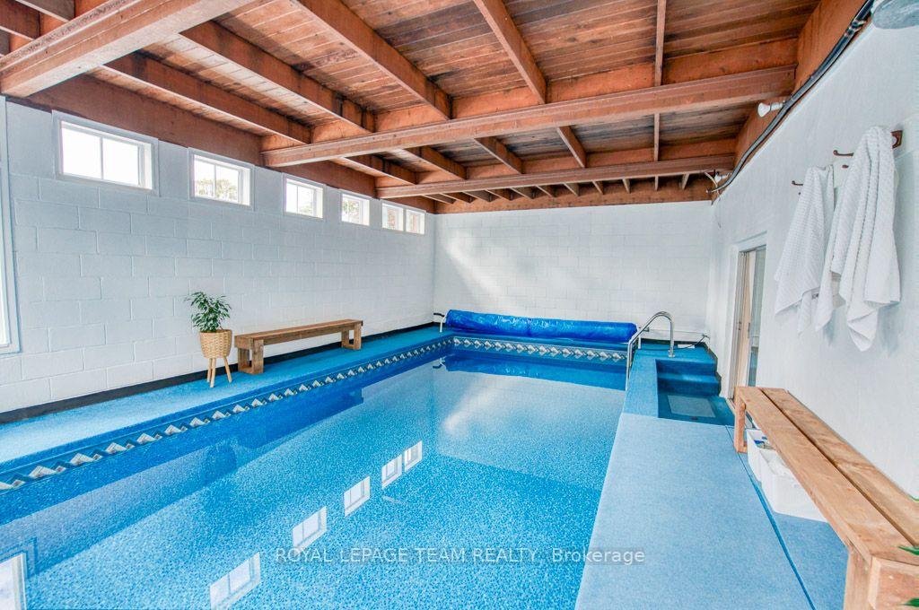 Photo 39 of 220 Ancaster Avenue, Ottawa, Woodroffe — HOMEH
