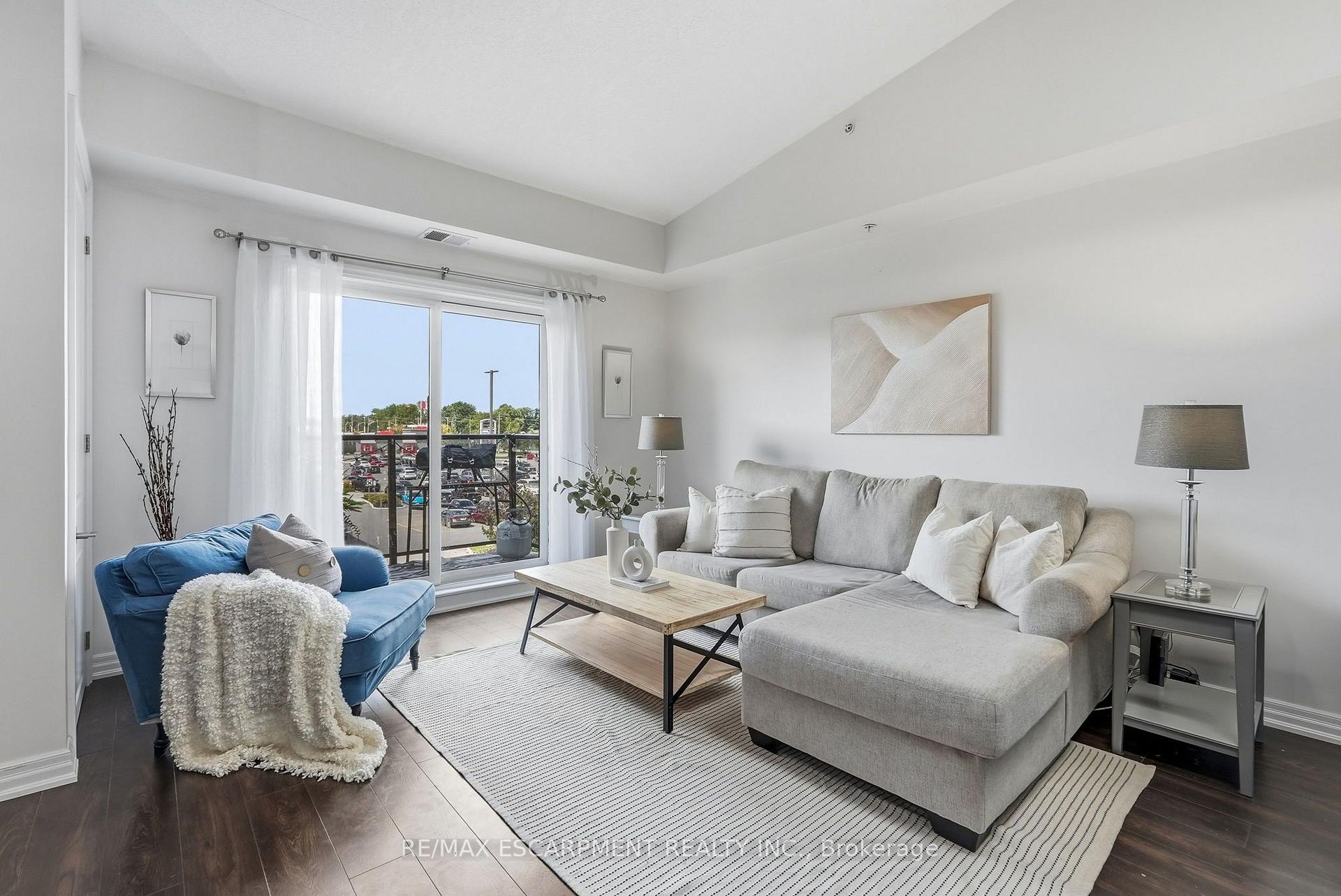 Photo 12 of Unit 321, 170 Rockhaven Lane, Hamilton, Waterdown — HOMEH