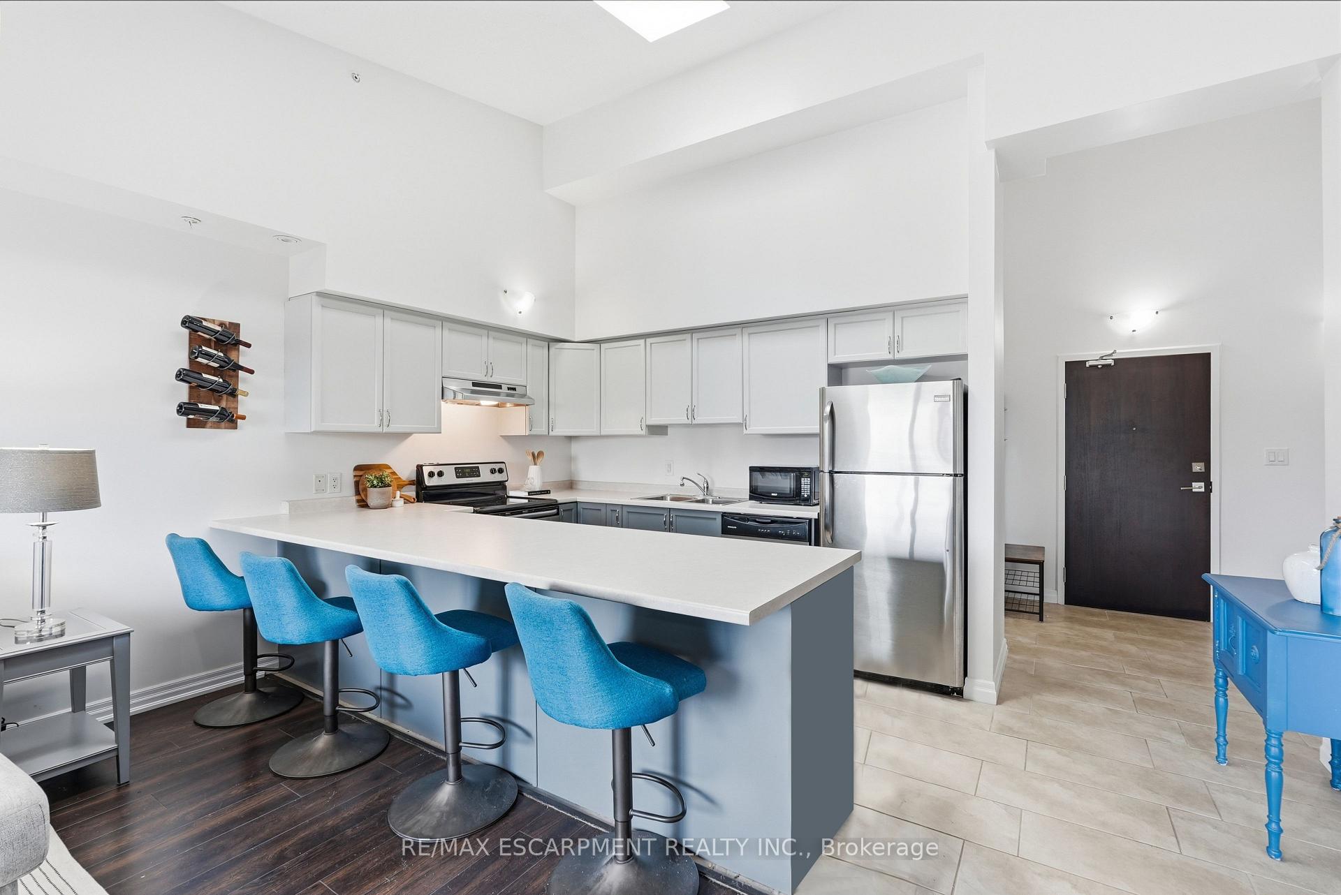 Photo 14 of Unit 321, 170 Rockhaven Lane, Hamilton, Waterdown — HOMEH