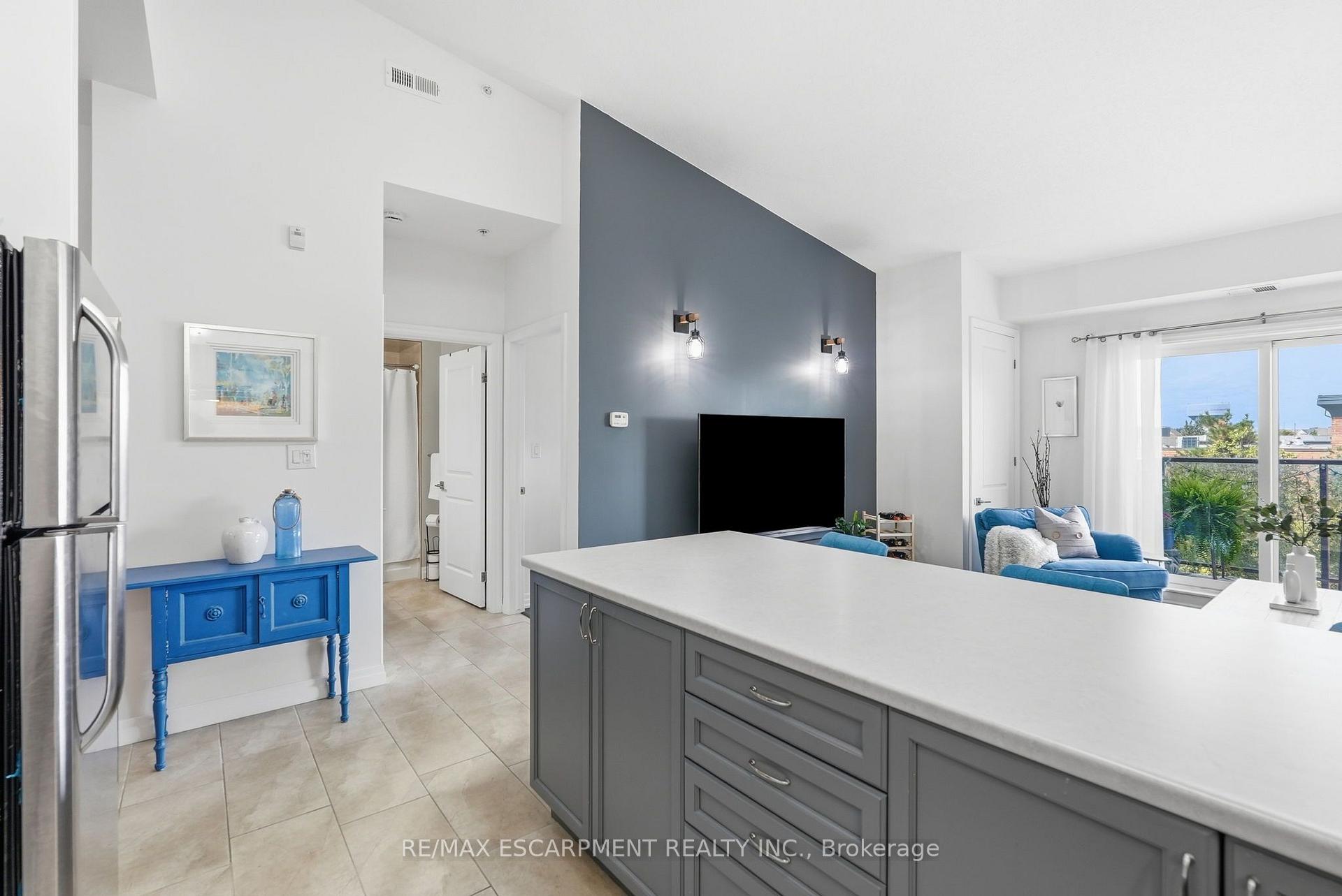 Photo 17 of Unit 321, 170 Rockhaven Lane, Hamilton, Waterdown — HOMEH