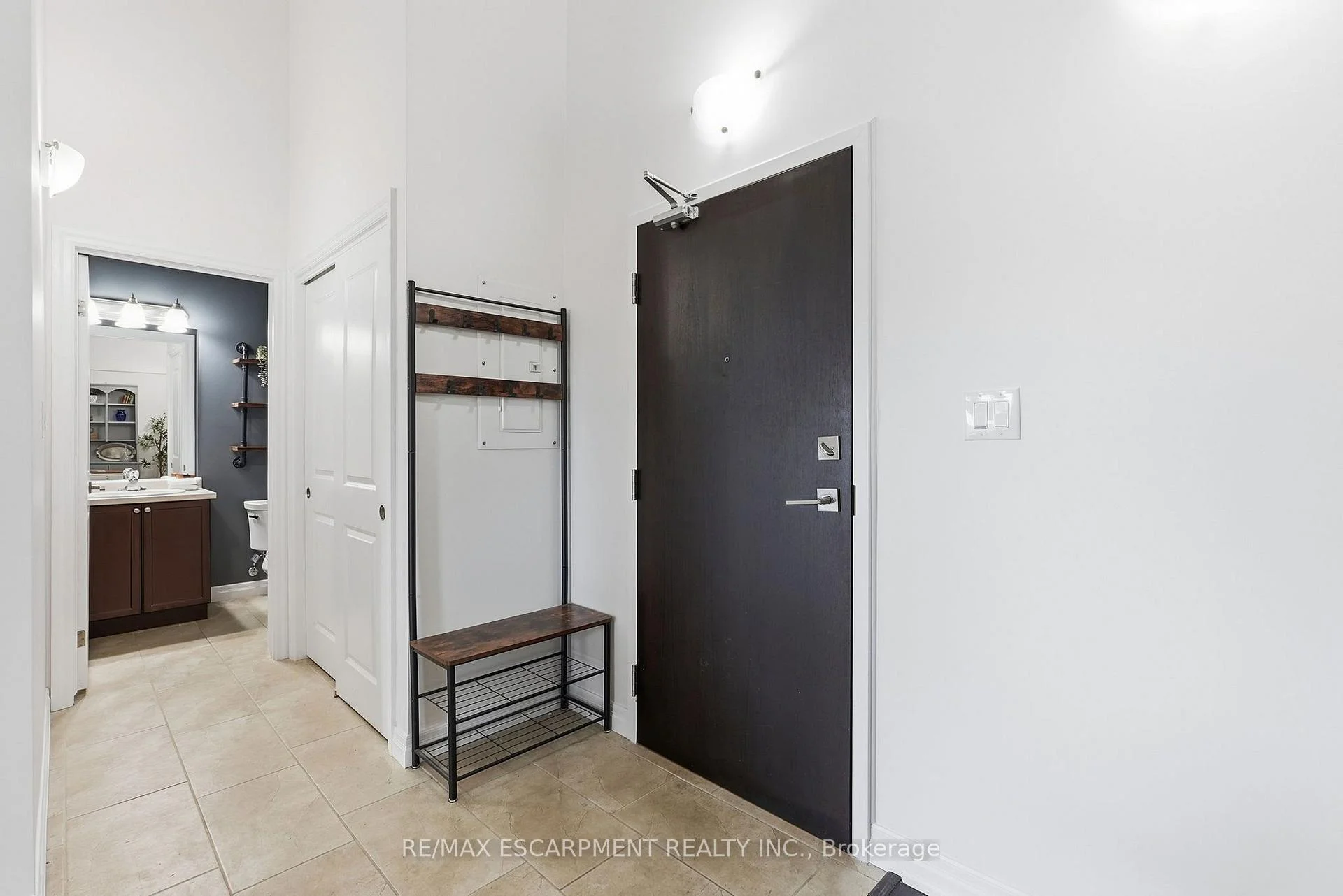 Photo 19 of Unit 321, 170 Rockhaven Lane, Hamilton, Waterdown — HOMEH