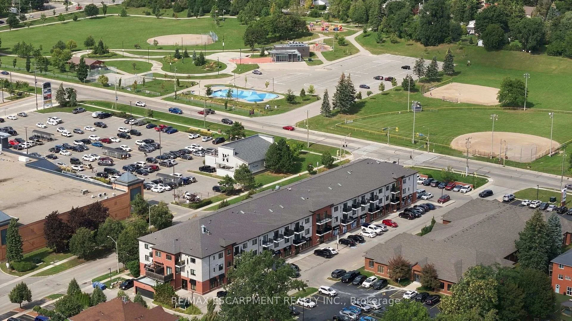 Photo 28 of Unit 321, 170 Rockhaven Lane, Hamilton, Waterdown — HOMEH