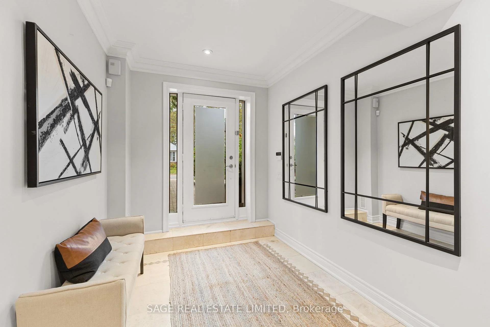 Photo 5 of 1 Caldow Road, Toronto, Forest Hill North — HOMEH