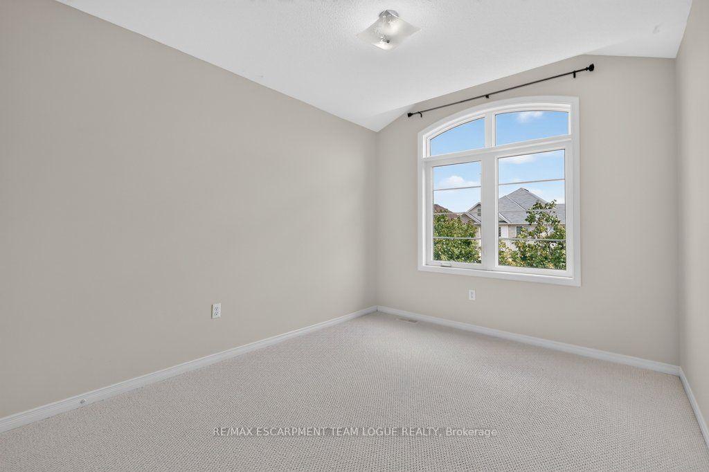 Photo 25 of 4211 Thomas Alton Boulevard, Burlington, Alton — HOMEH