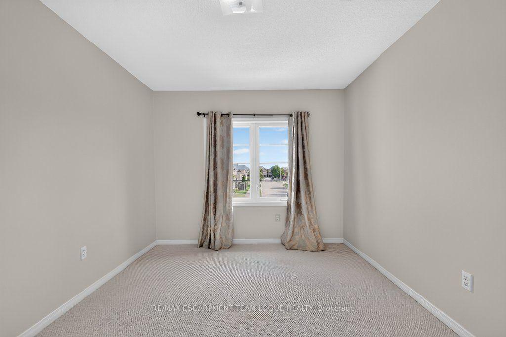 Photo 28 of 4211 Thomas Alton Boulevard, Burlington, Alton — HOMEH