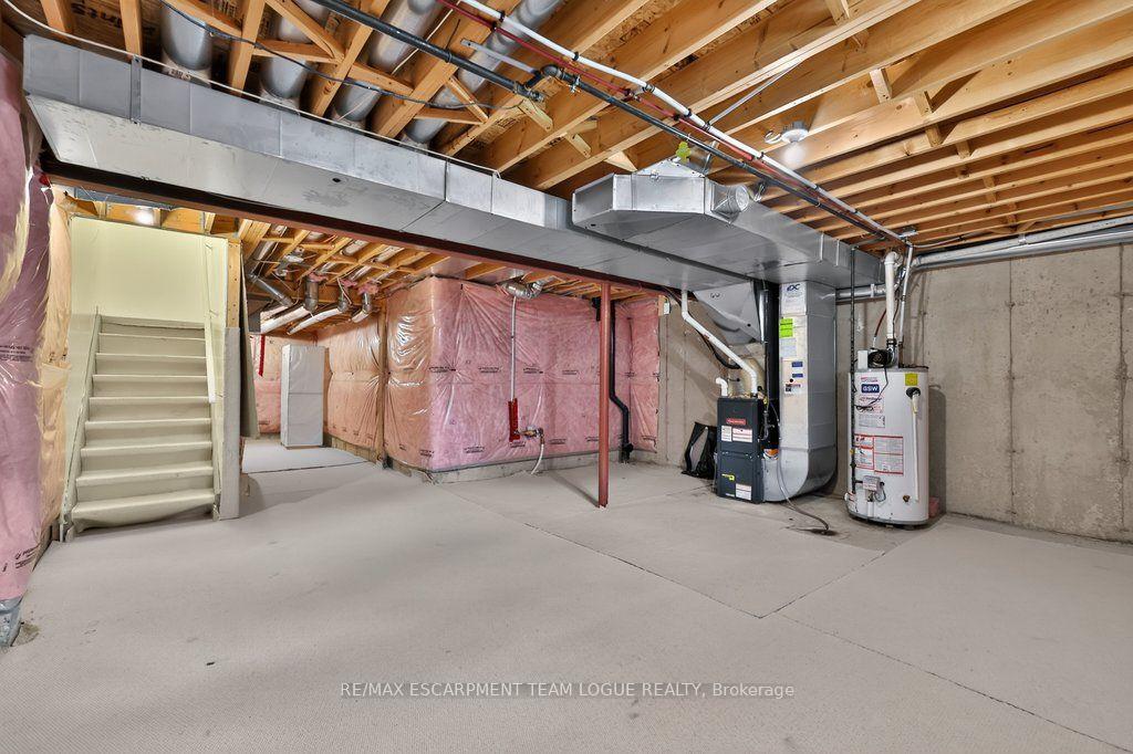 Photo 35 of 4211 Thomas Alton Boulevard, Burlington, Alton — HOMEH