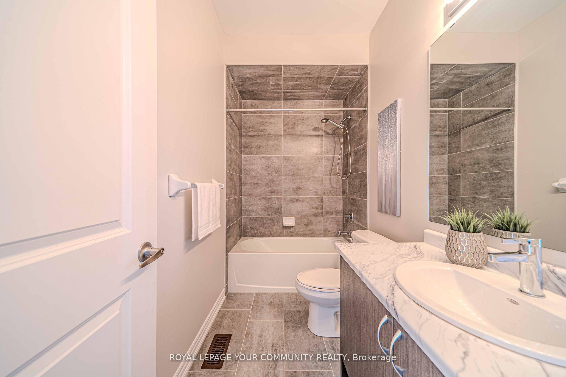 Photo 22 of Unit Main, 48 Minnock Street, Caledon, Rural Caledon — HOMEH