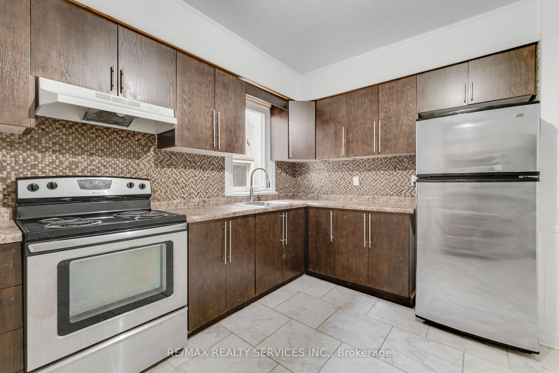 Photo 14 of 104 Hess Street S, Hamilton, Durand — HOMEH