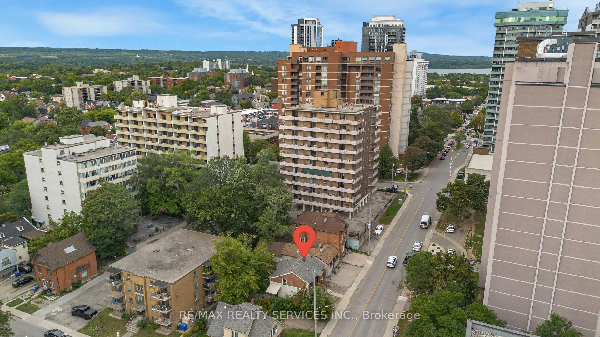 Photo 33 of 104 Hess Street S, Hamilton, Durand — HOMEH