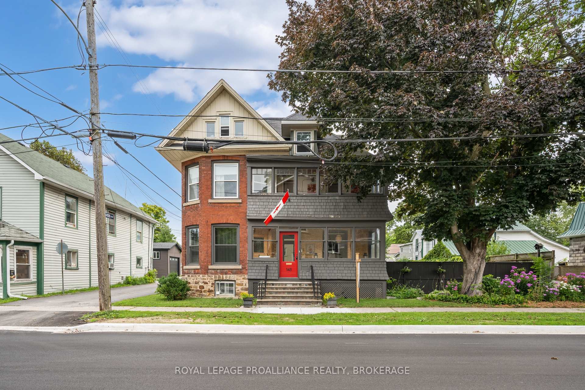 Photo 1 of 145 Charles Street N, Gananoque, Gananoque — HOMEH