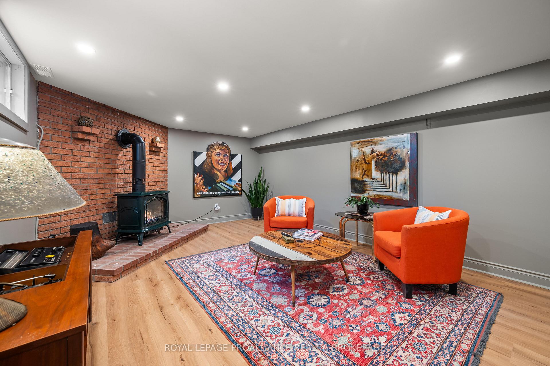 Photo 9 of 145 Charles Street N, Gananoque, Gananoque — HOMEH