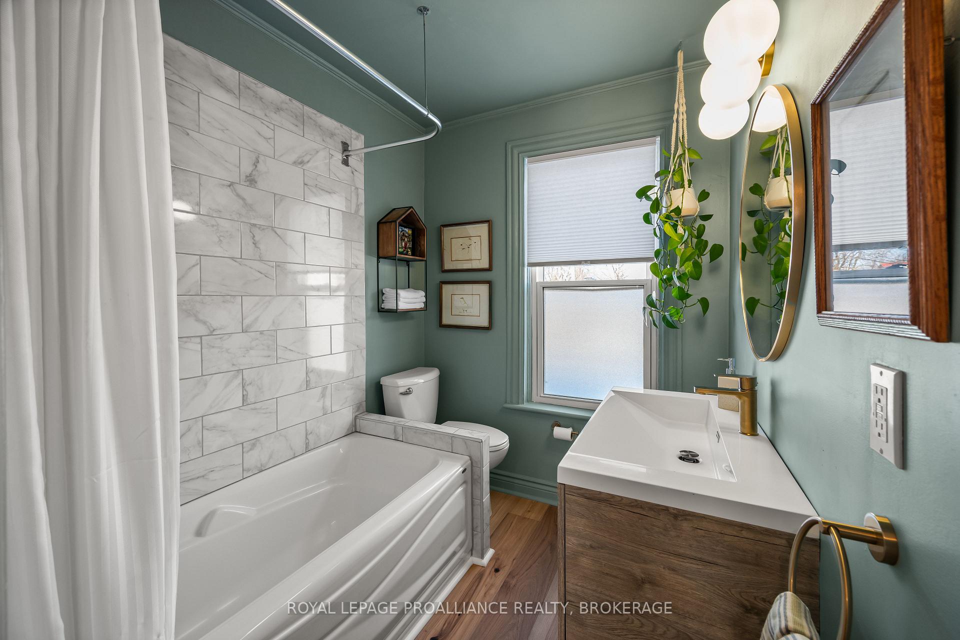 Photo 22 of 145 Charles Street N, Gananoque, Gananoque — HOMEH