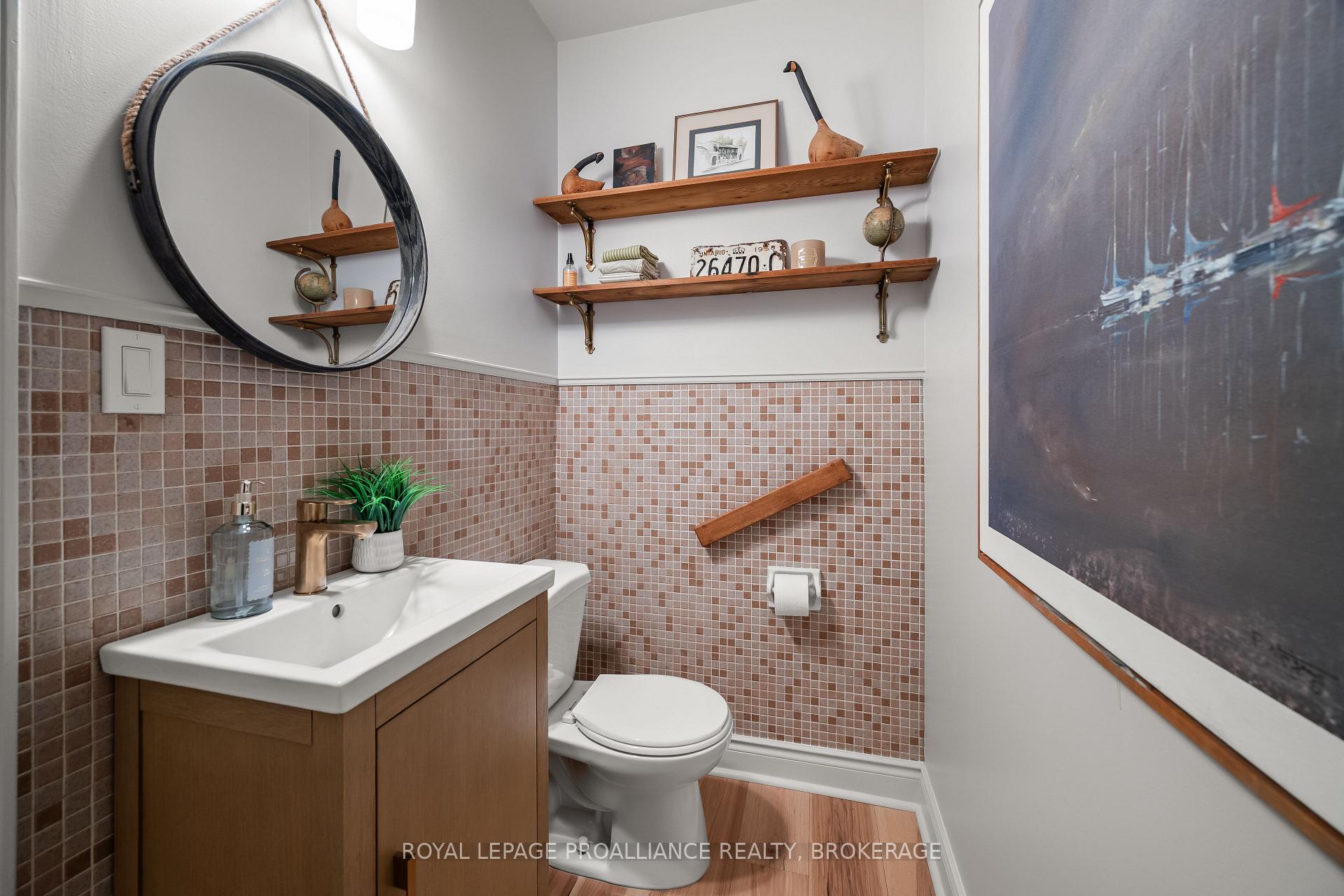 Photo 33 of 145 Charles Street N, Gananoque, Gananoque — HOMEH