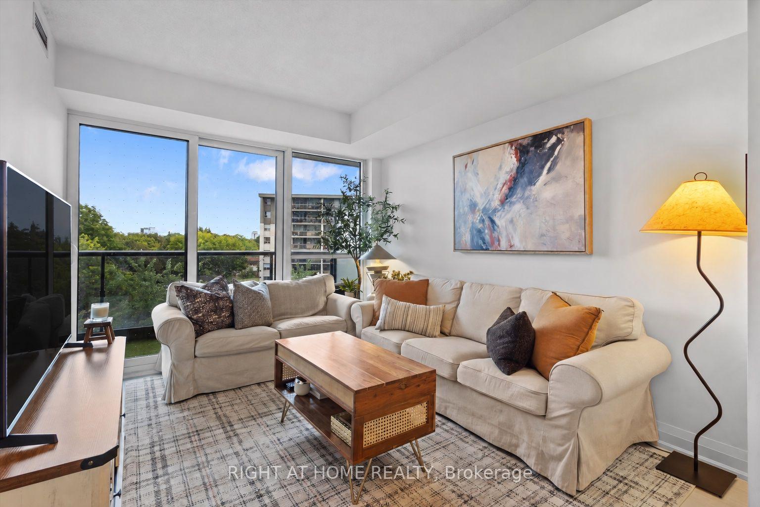 Photo 15 of 26 Gibbs Road, Etobicoke, Islington-City Centre West — HOMEH