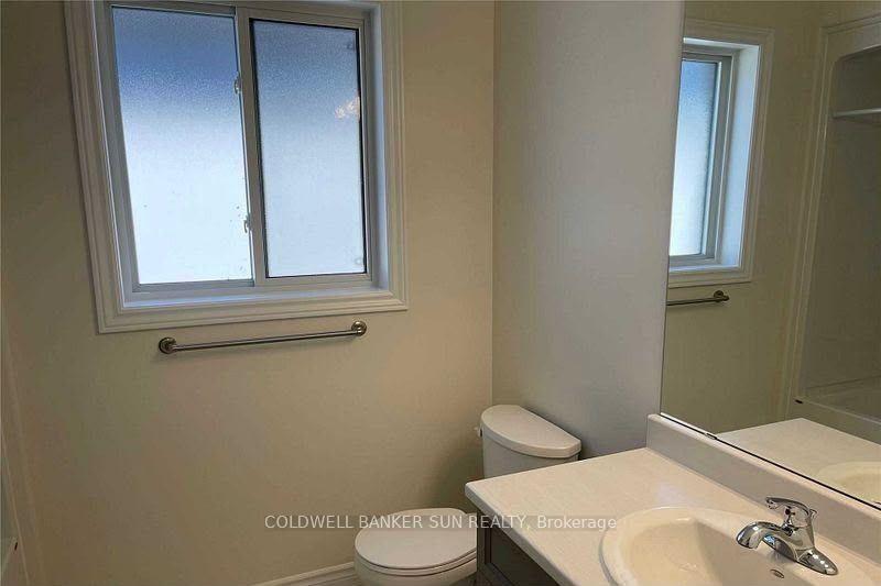Photo 7 of 22 Athabaska Drive, Belleville, Thurlow Ward — HOMEH