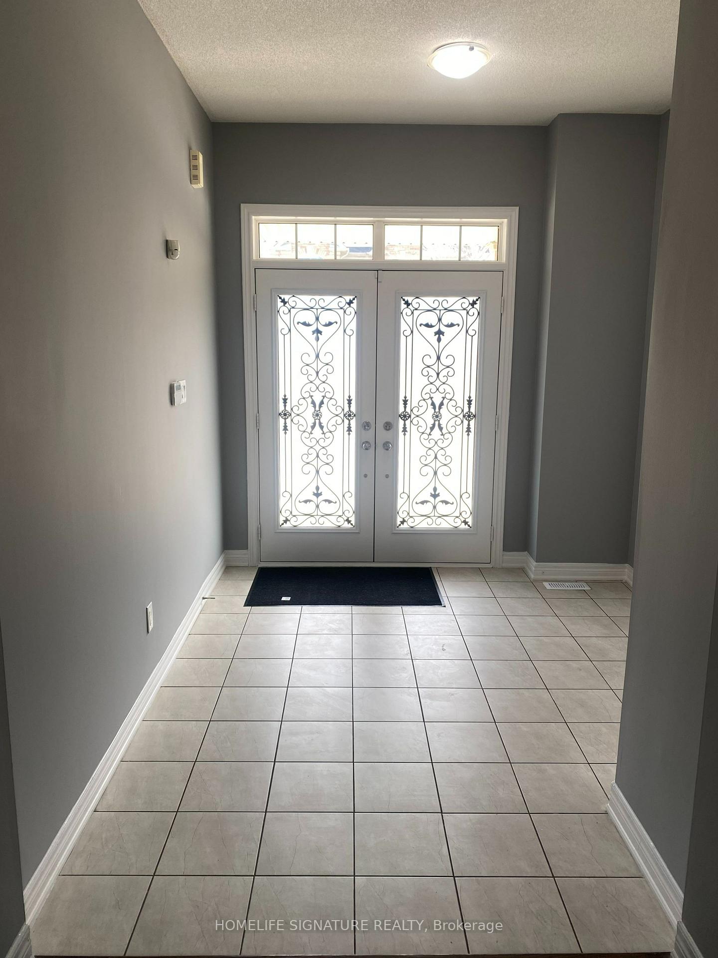 Photo 4 of 40 Kilkarrin Road, Brampton, Northwest Brampton — HOMEH