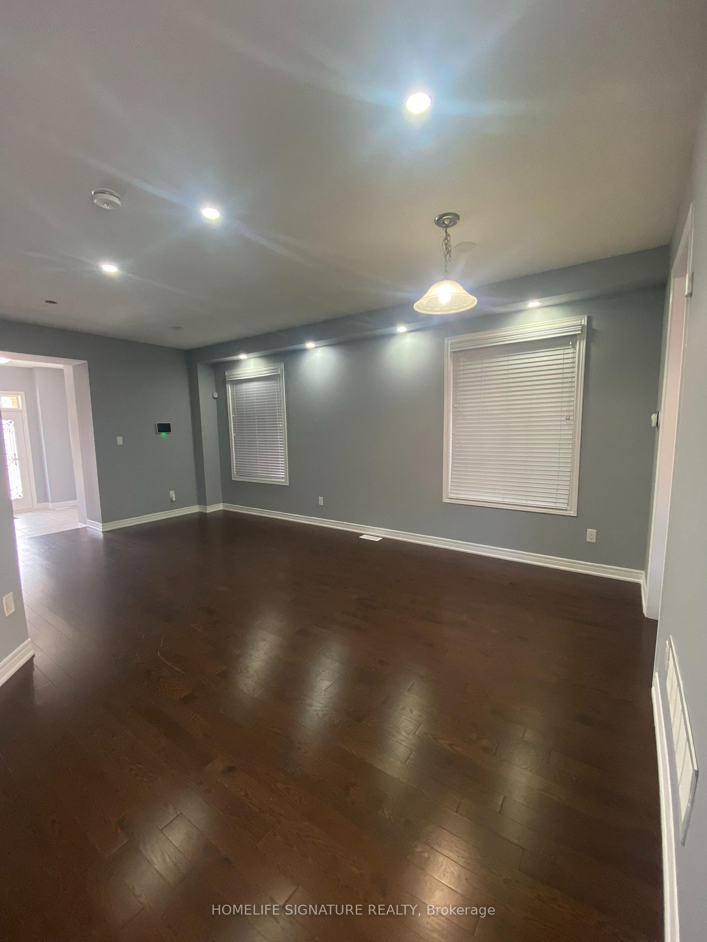 Photo 6 of 40 Kilkarrin Road, Brampton, Northwest Brampton — HOMEH