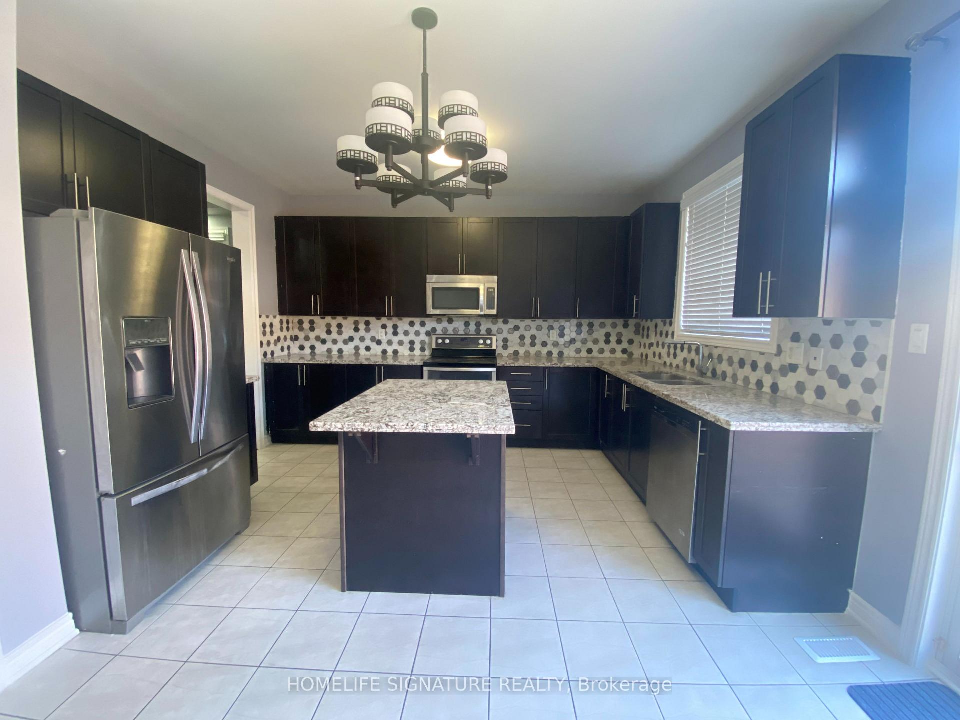 Photo 9 of 40 Kilkarrin Road, Brampton, Northwest Brampton — HOMEH