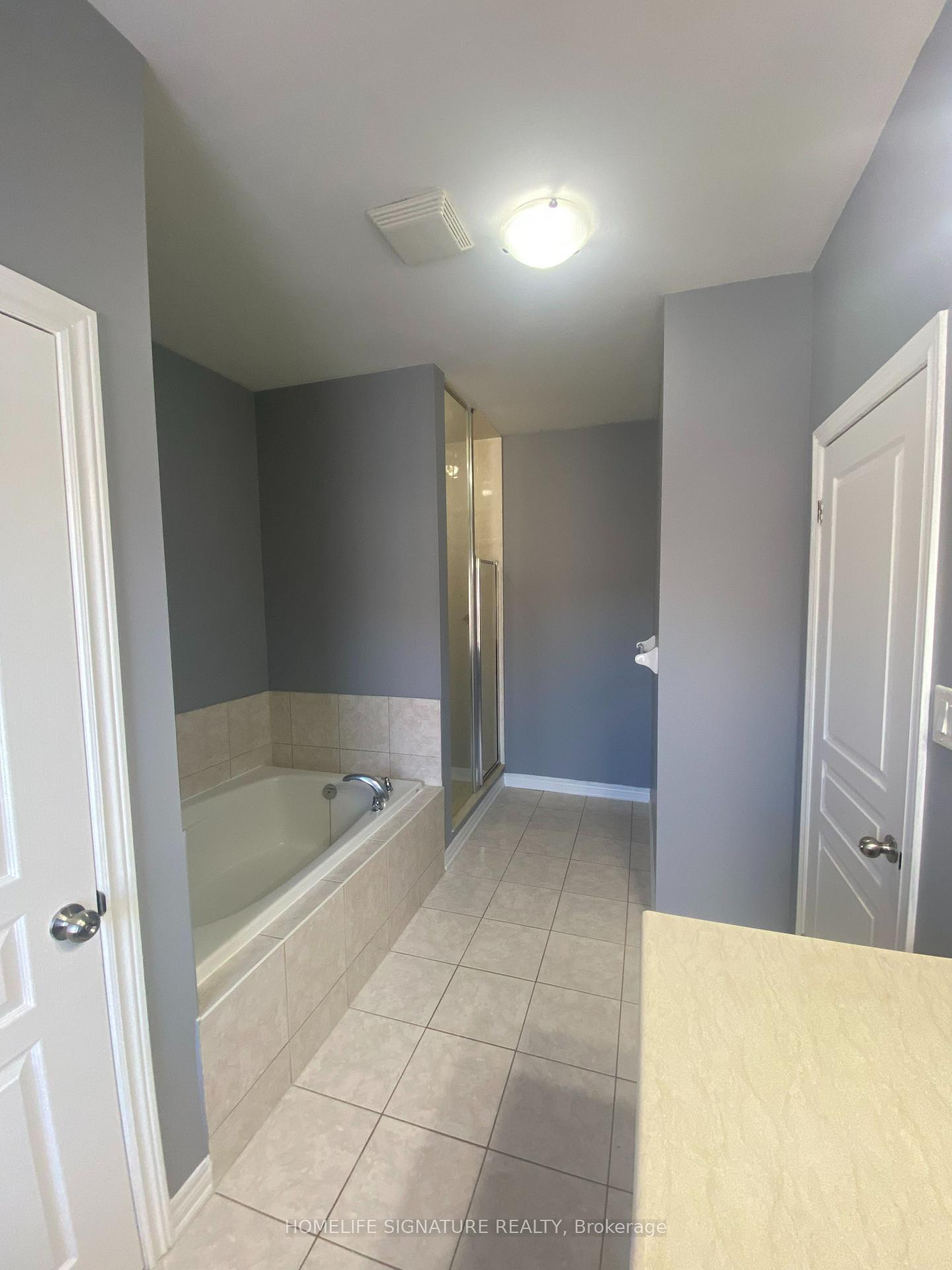 Photo 23 of 40 Kilkarrin Road, Brampton, Northwest Brampton — HOMEH