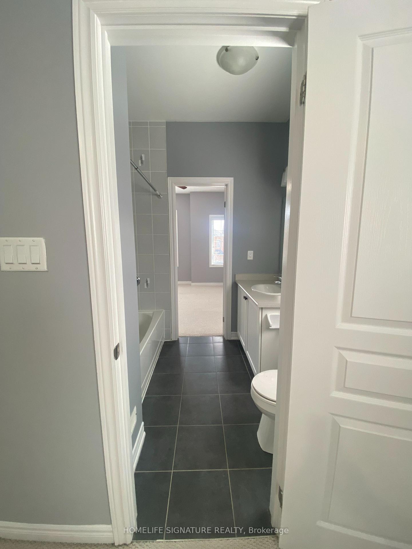 Photo 28 of 40 Kilkarrin Road, Brampton, Northwest Brampton — HOMEH