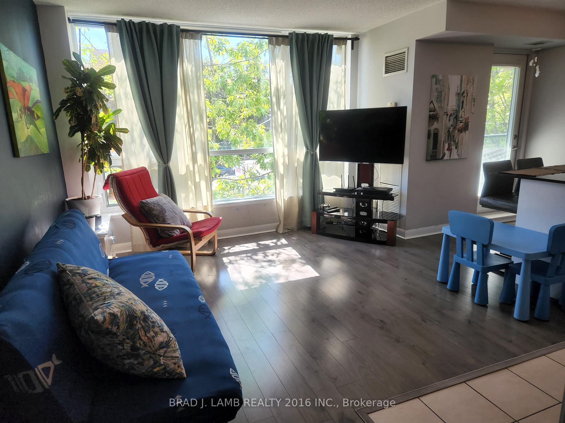 Photo 6 of Unit 220, 600 Fleet Street, Toronto, Waterfront Communities — HOMEH