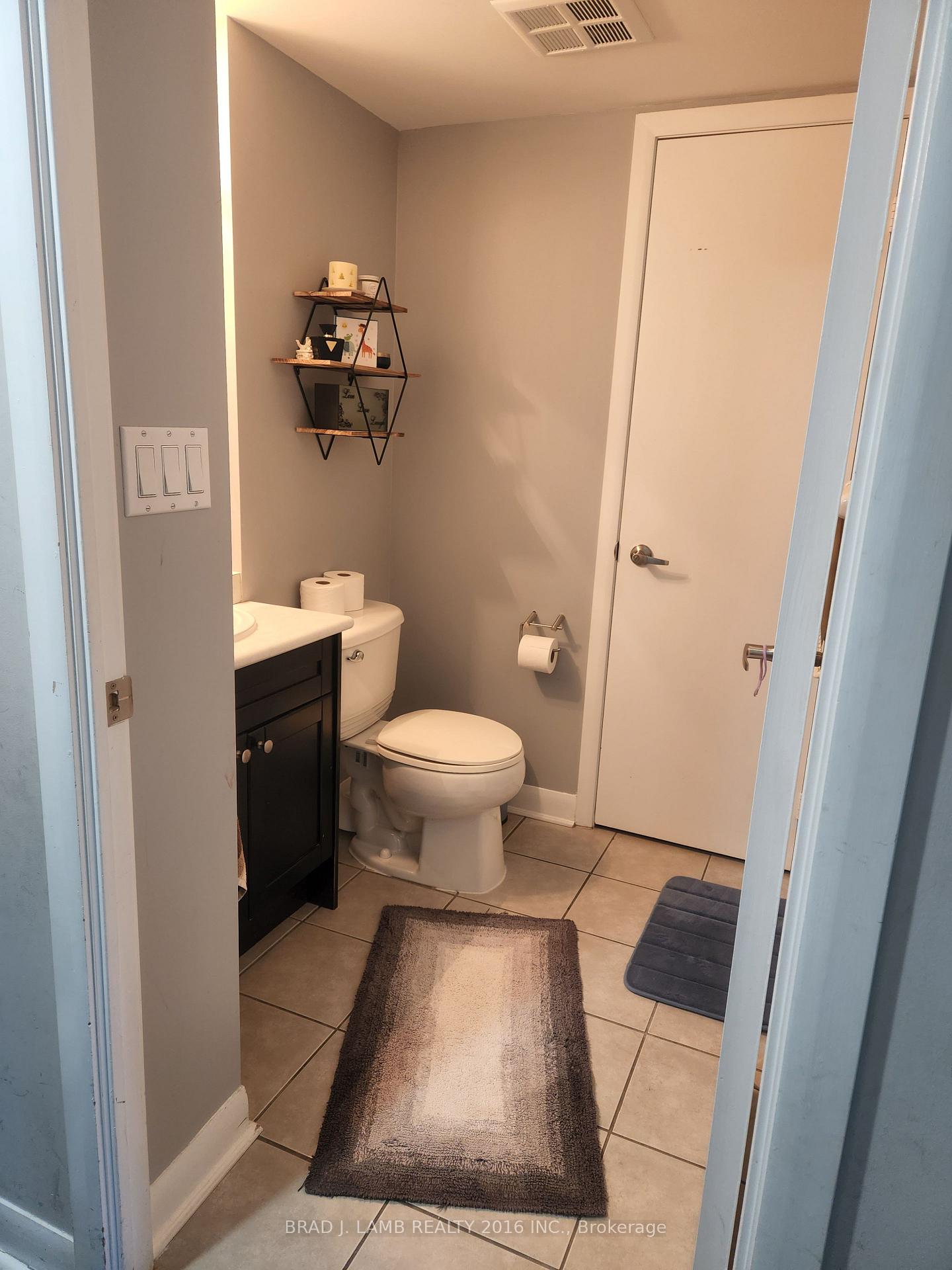 Photo 13 of Unit 220, 600 Fleet Street, Toronto, Waterfront Communities — HOMEH