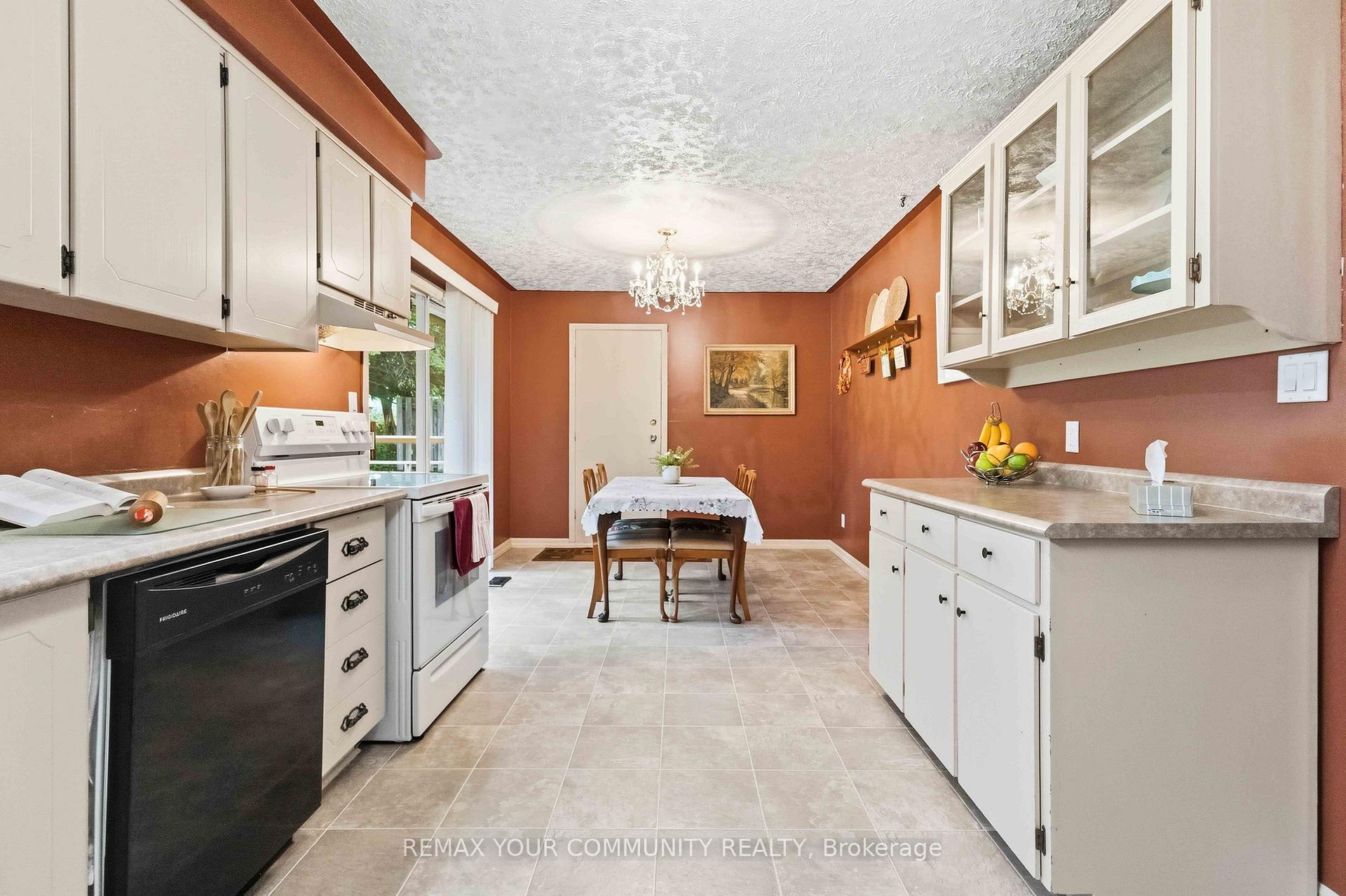 Photo 18 of 5 Medina Square, Georgina, Keswick North — HOMEH