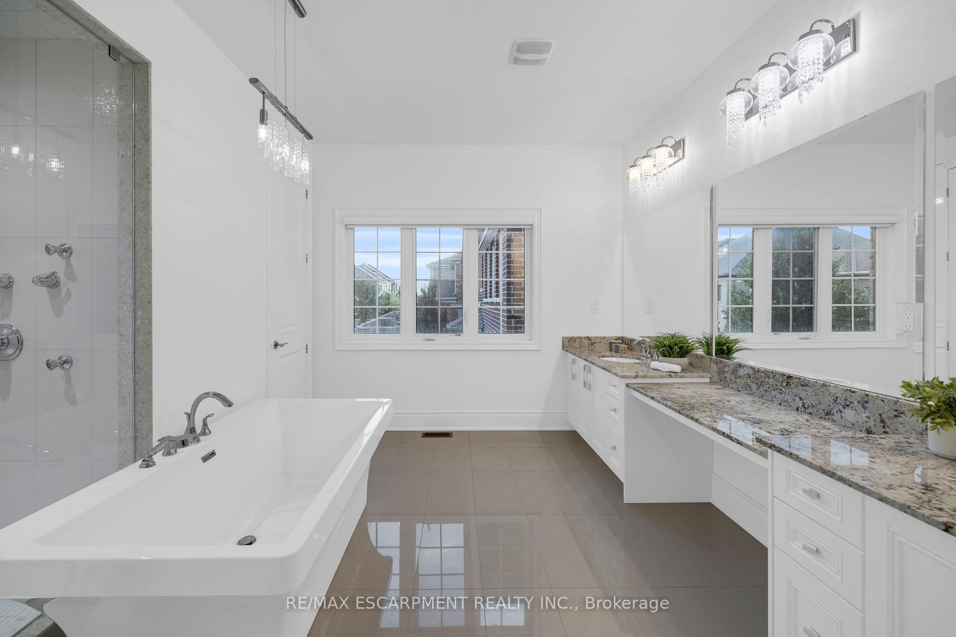 Photo 32 of 17 Yates Avenue, Vaughan, Patterson — HOMEH