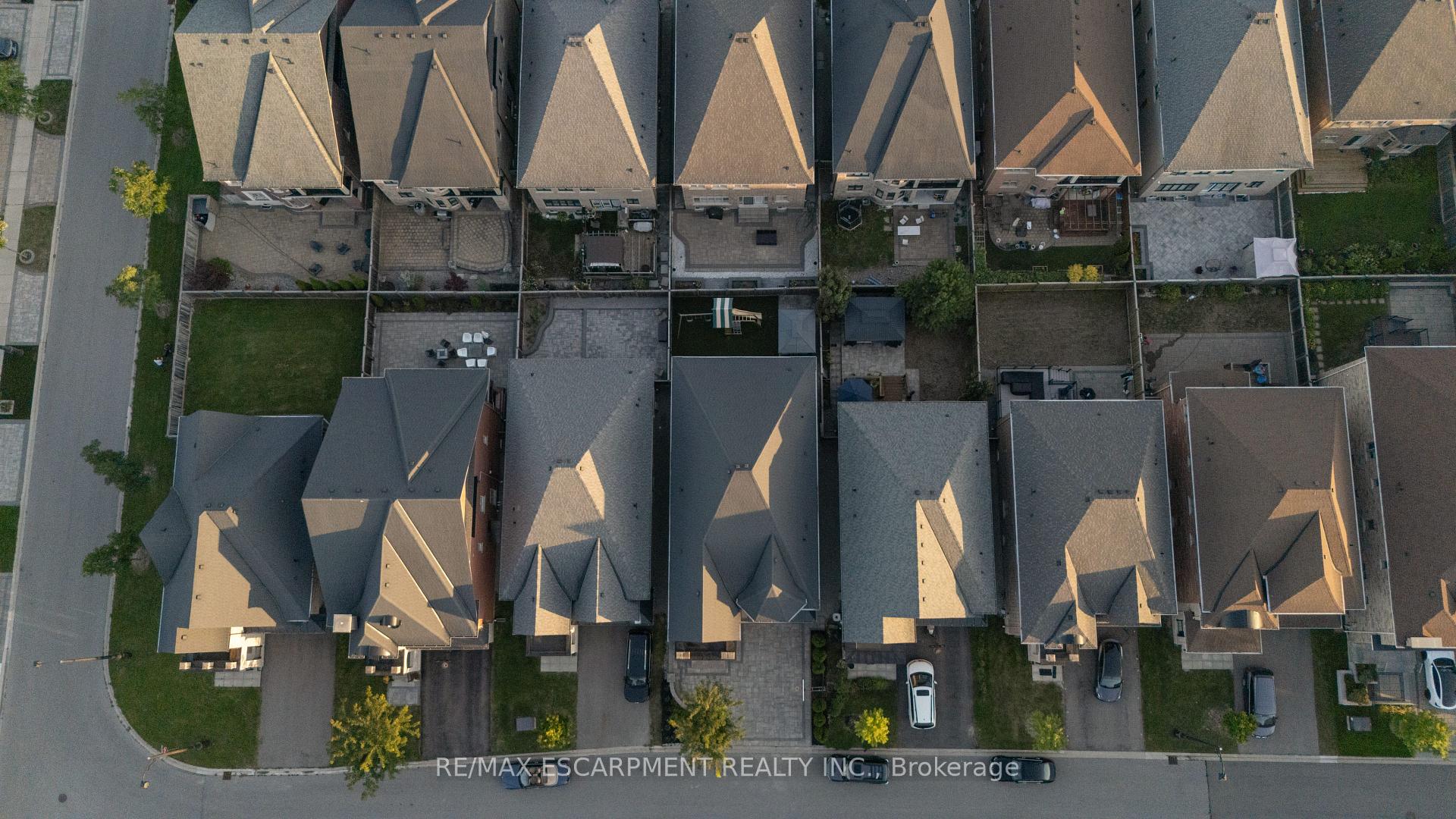 Photo 36 of 17 Yates Avenue, Vaughan, Patterson — HOMEH