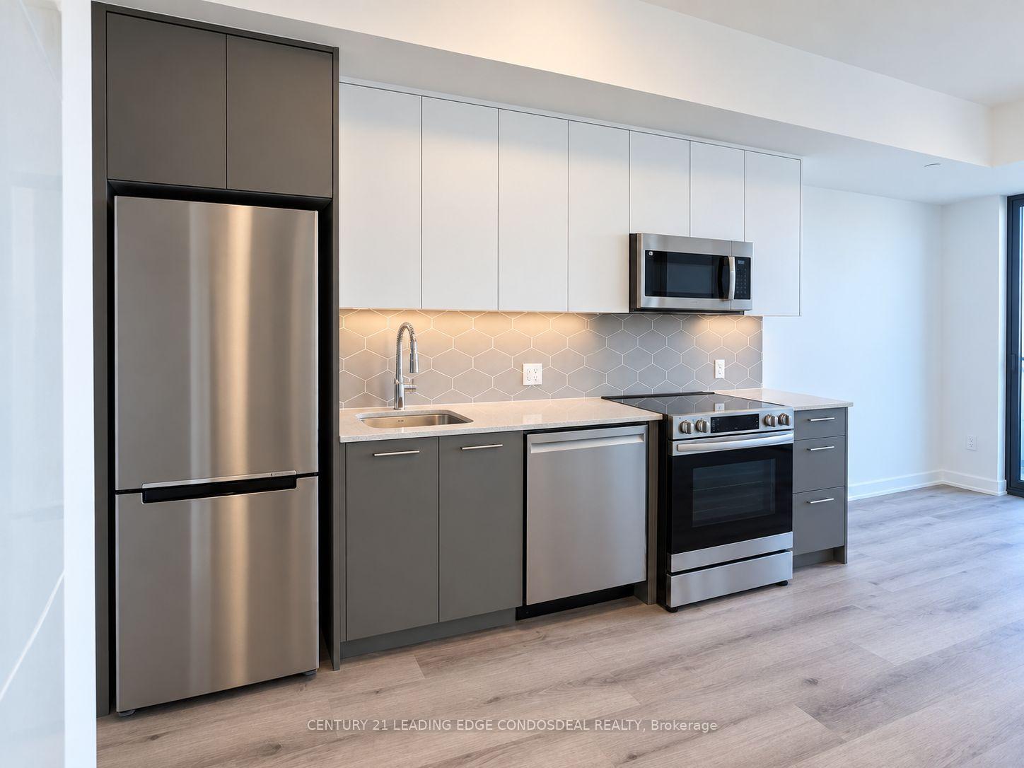 Photo 2 of Unit 3713, 30 Francis Street S, Kitchener, City Commercial Core — HOMEH