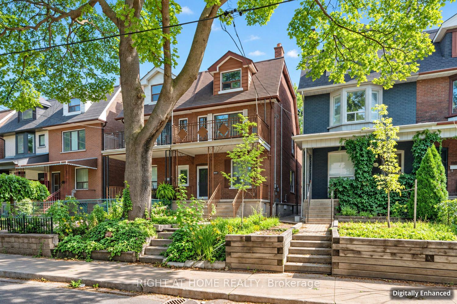 Photo 1 of 195 Grace Street, Toronto, Palmerston-Little Italy — HOMEH