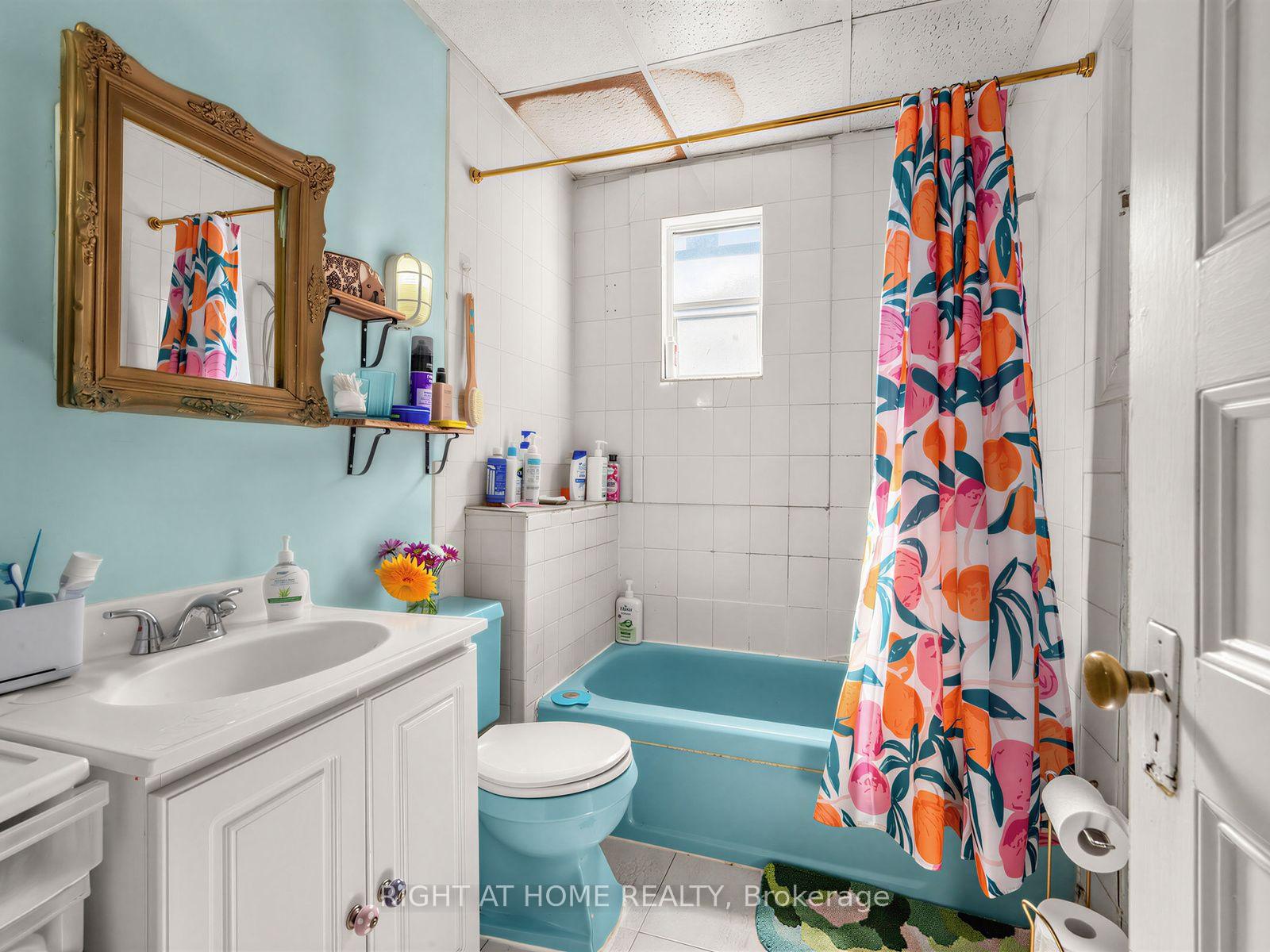 Photo 21 of 195 Grace Street, Toronto, Palmerston-Little Italy — HOMEH