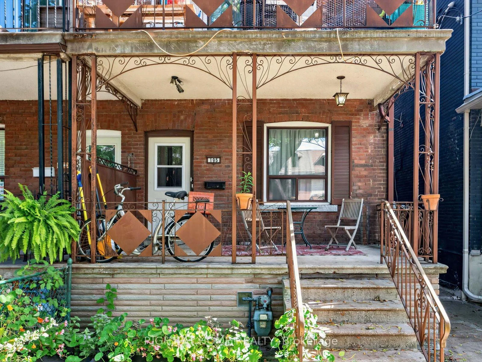 Photo 12 of 195 Grace Street, Toronto, Palmerston-Little Italy — HOMEH